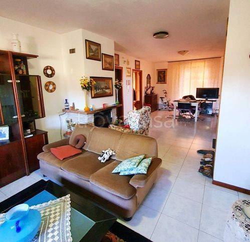 casa indipendente in vendita a Capolona