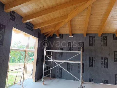 casa indipendente in vendita a Capolona