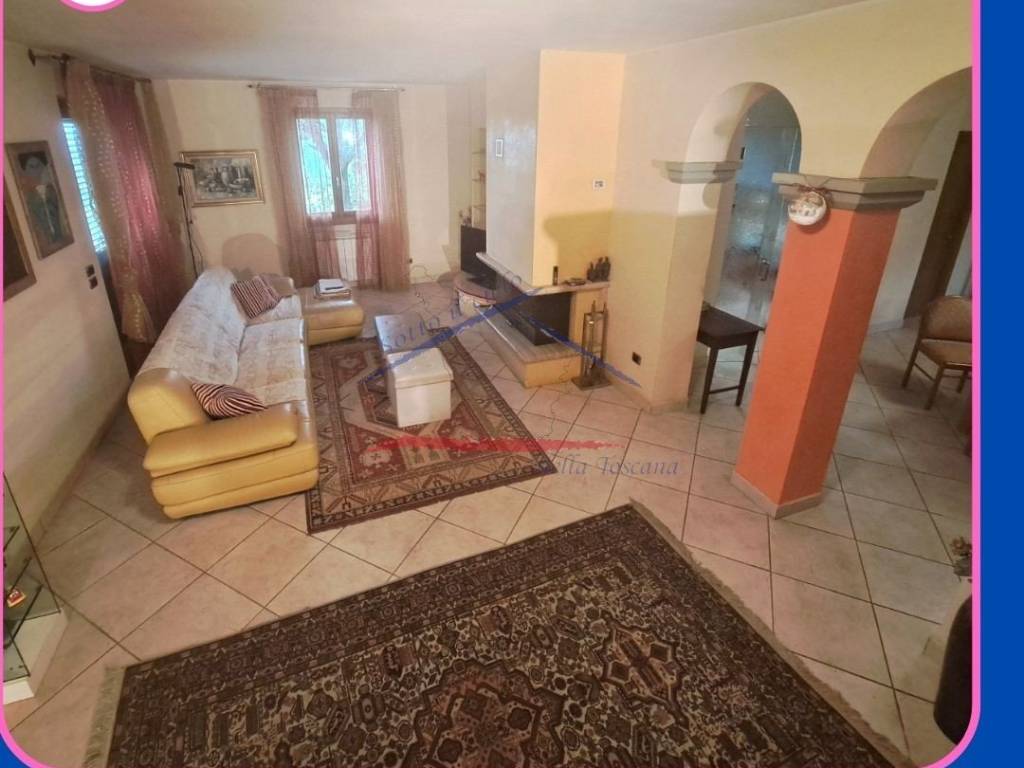 casa indipendente in vendita a Capolona