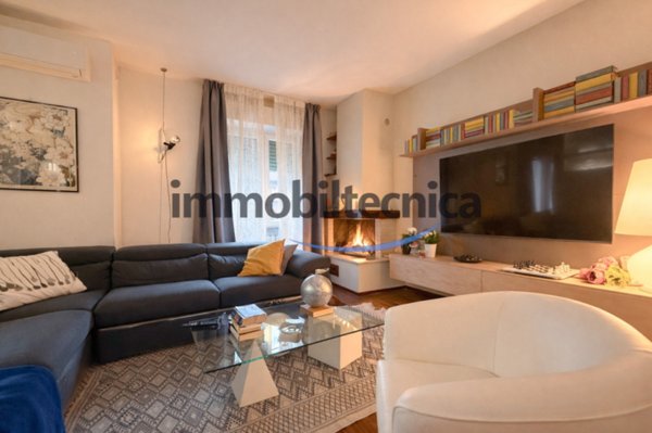 casa indipendente in vendita a Capolona