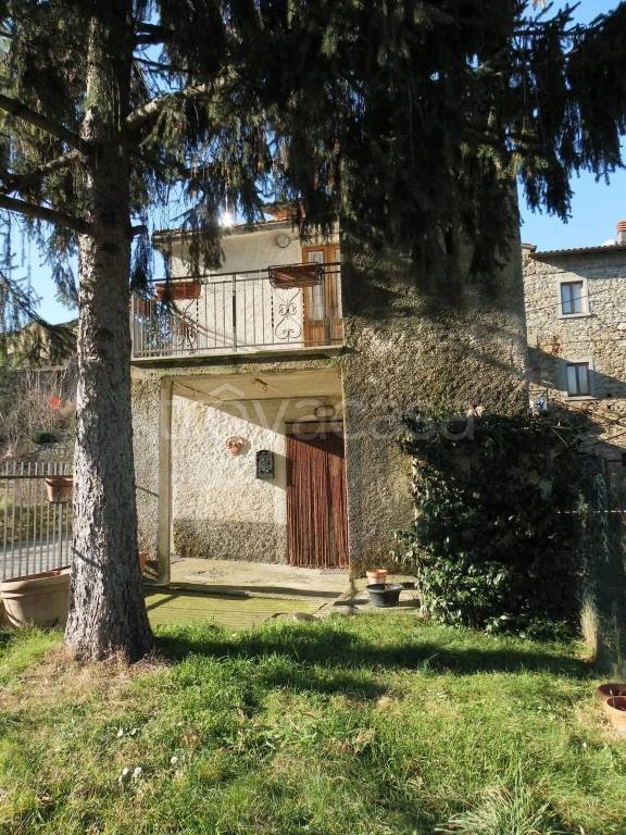 casa indipendente in vendita a Capolona in zona Pieve San Giovanni