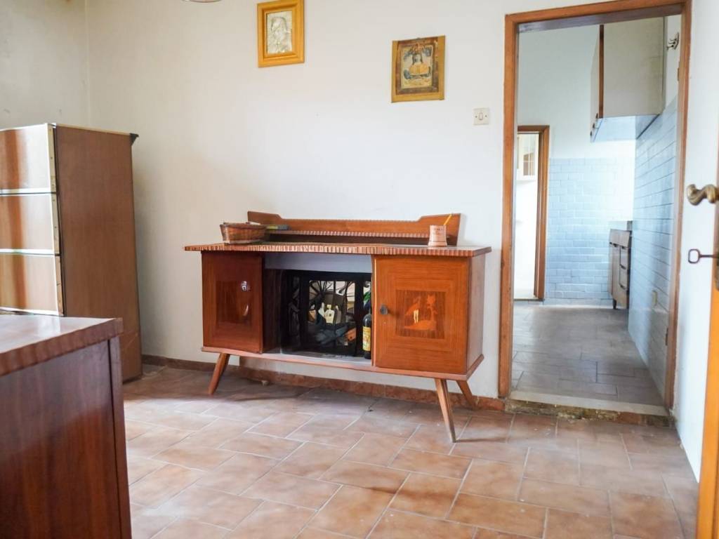 casa indipendente in vendita a Capolona in zona Castelluccio