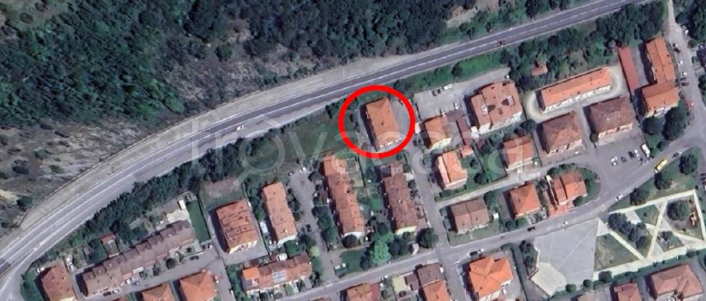 negozio in vendita a Capolona