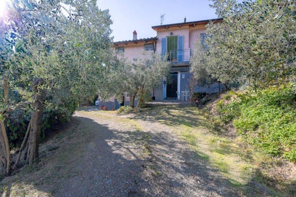 casa indipendente in vendita a Capolona