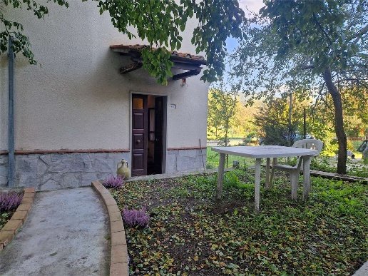 appartamento in vendita a Capolona