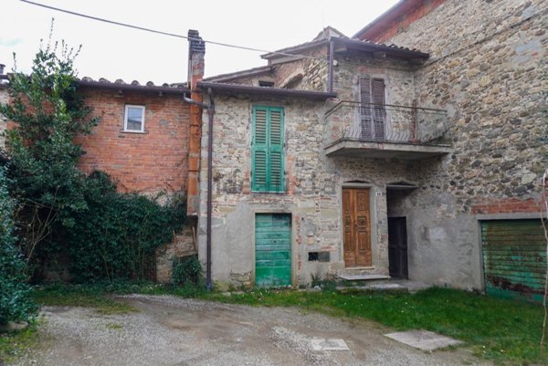 appartamento in vendita a Capolona in zona Castelluccio