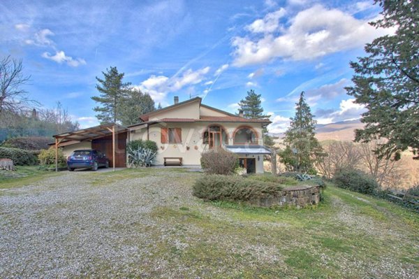 casa indipendente in vendita a Capolona