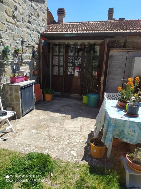 casa indipendente in vendita a Capolona