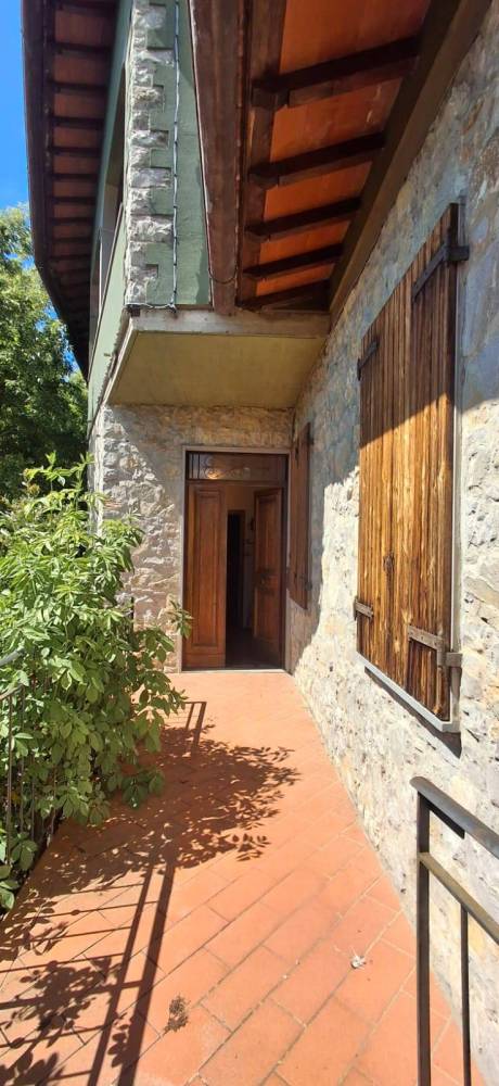 casa indipendente in vendita a Capolona