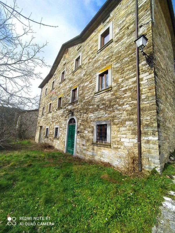 casa indipendente in vendita a Capolona