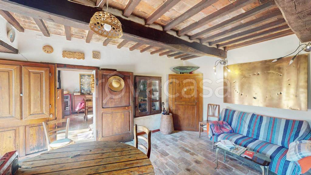 casa indipendente in vendita a Caprese Michelangelo