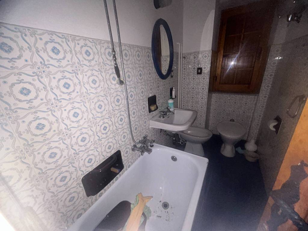 casa indipendente in vendita a Caprese Michelangelo