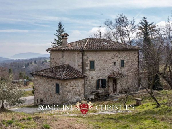 casa indipendente in vendita a Caprese Michelangelo