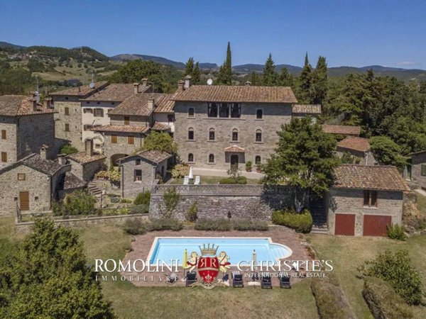 casa indipendente in vendita a Caprese Michelangelo