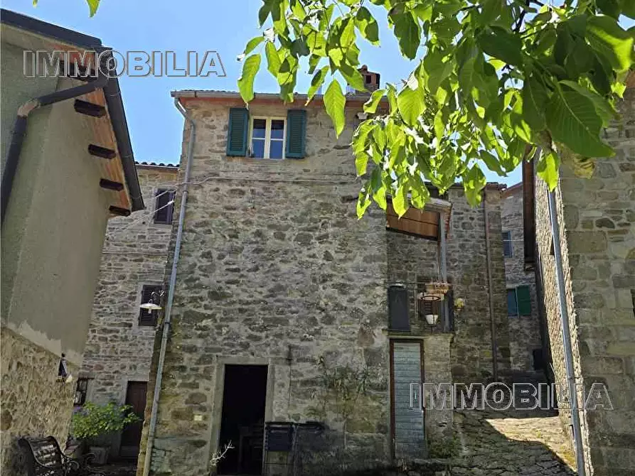 casa indipendente in vendita a Caprese Michelangelo in zona Valboncione