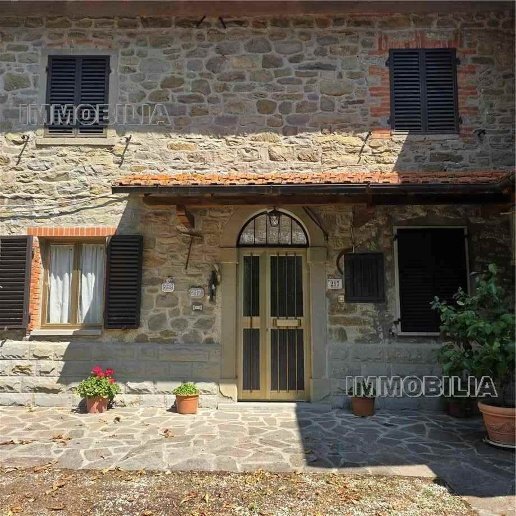 appartamento in vendita a Caprese Michelangelo in zona San Cristoforo