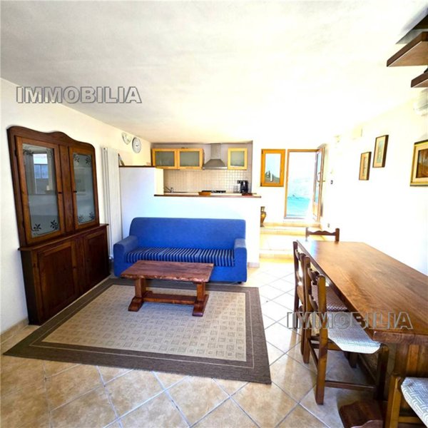 casa indipendente in vendita a Caprese Michelangelo in zona Fragaiolo