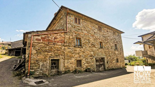 appartamento in vendita a Caprese Michelangelo in zona Trecciano