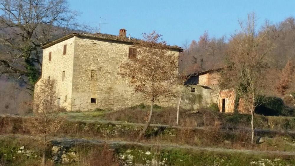 casa indipendente in vendita a Castel Focognano