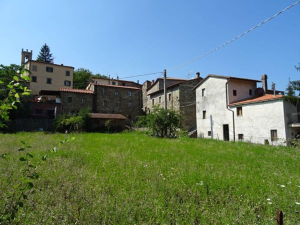 casa indipendente in vendita a Castel Focognano in zona Rassina