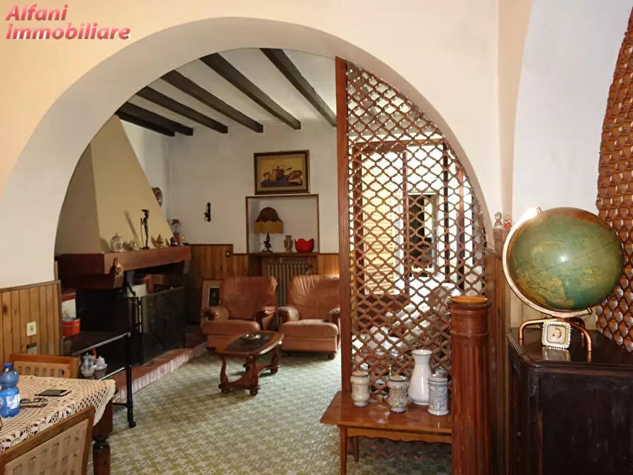 casa indipendente in vendita a Castel Focognano in zona Rassina