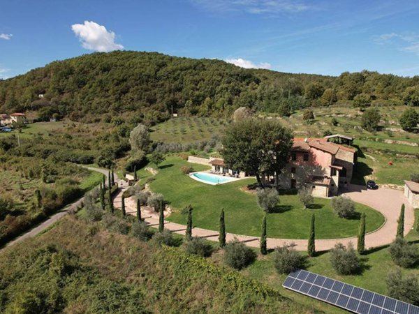 casa indipendente in vendita a Castel Focognano in zona Salutio