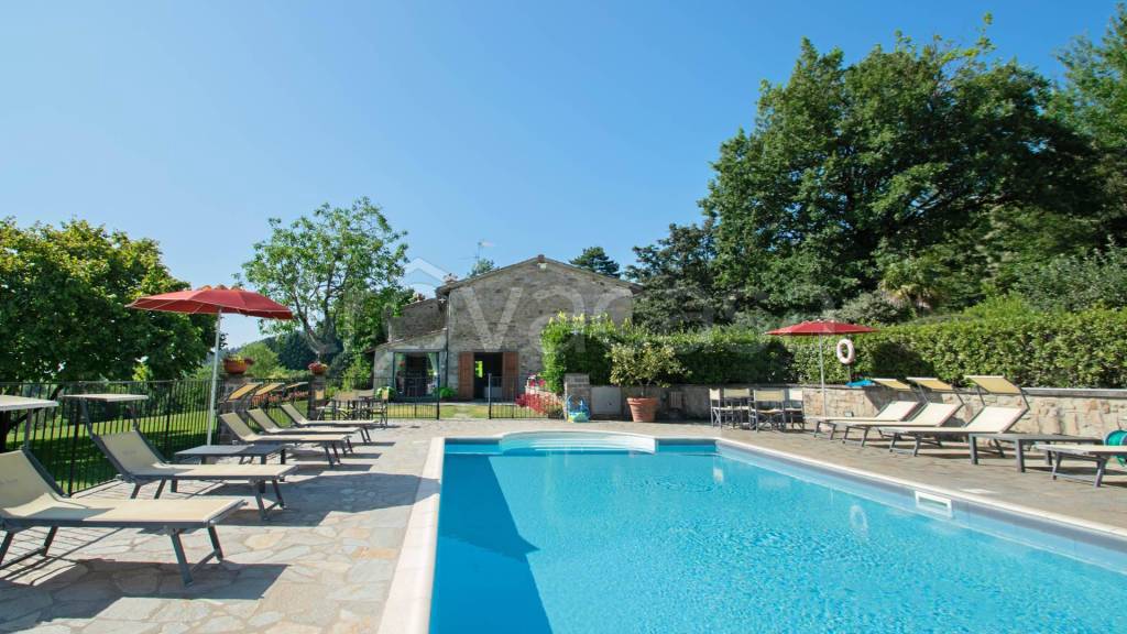 casa indipendente in vendita a Castel Focognano