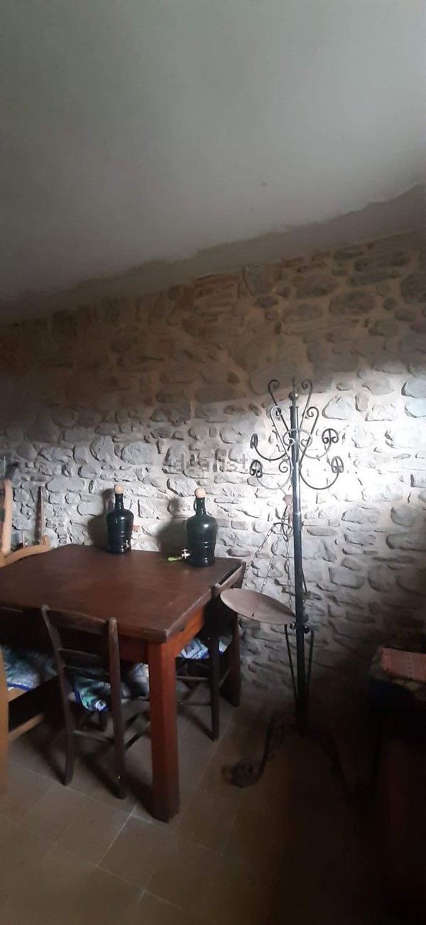 casa indipendente in vendita a Castel Focognano in zona Salutio