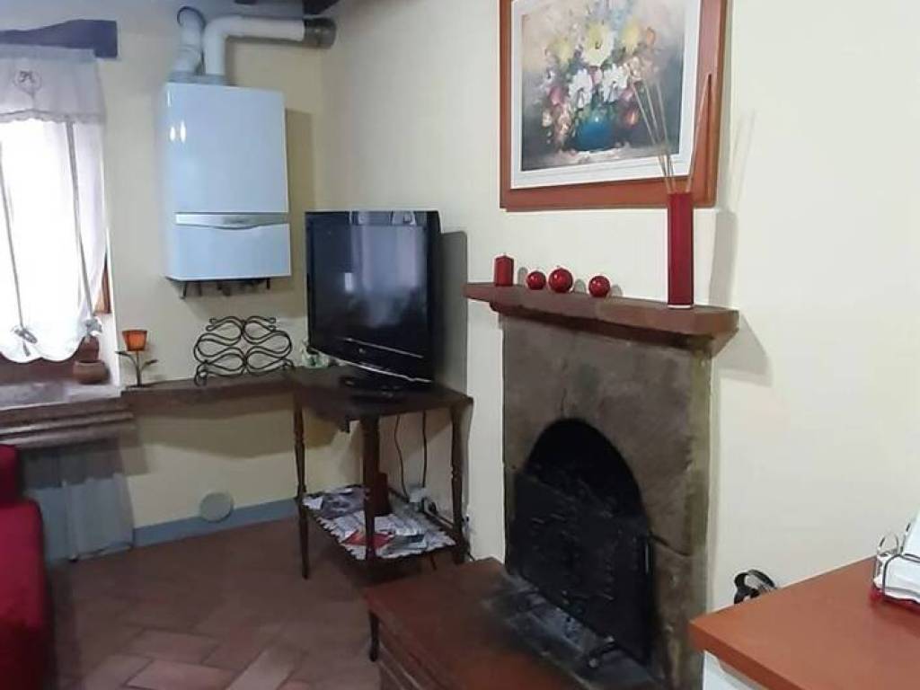 appartamento in vendita a Castel Focognano in zona Salutio