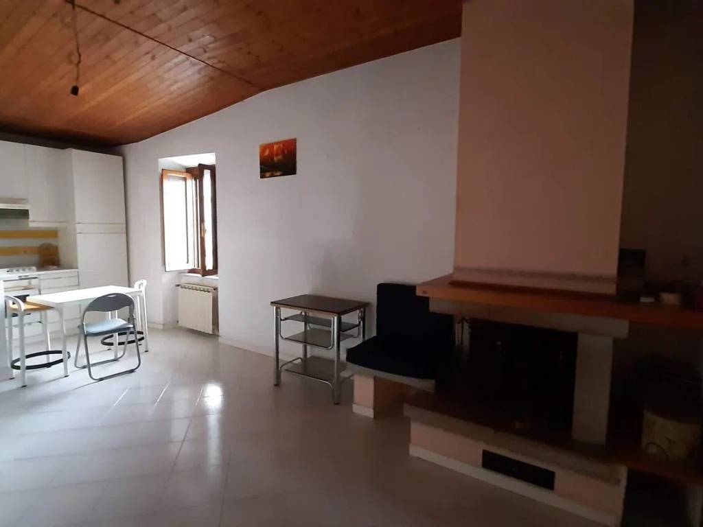 appartamento in vendita a Castel Focognano in zona Rassina