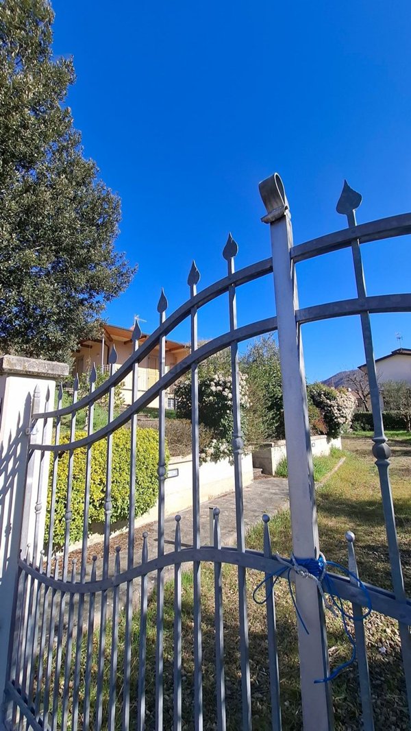 casa indipendente in vendita a Castel Focognano