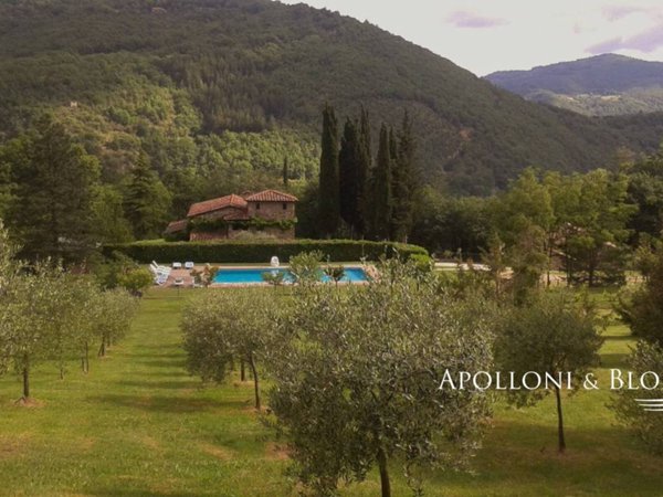 casa indipendente in vendita a Castel Focognano