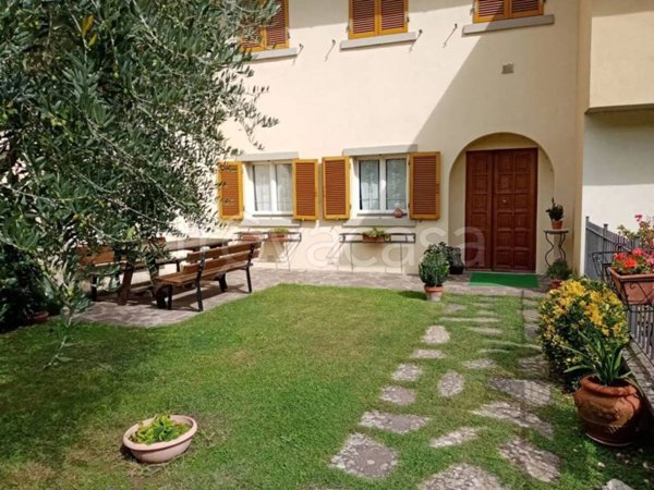 appartamento in vendita a Castel Focognano in zona Carda