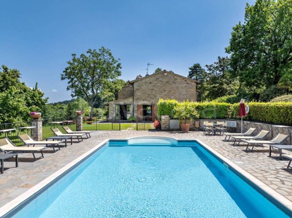 casa indipendente in vendita a Castel Focognano