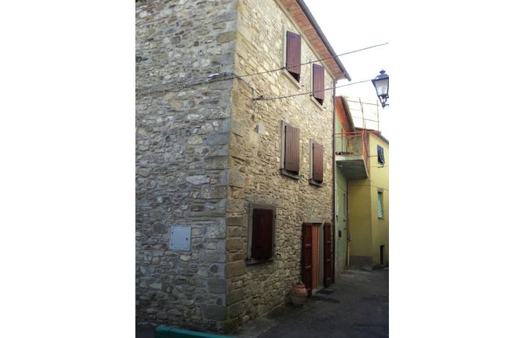 casa indipendente in vendita a Castel Focognano in zona Pieve a Socana