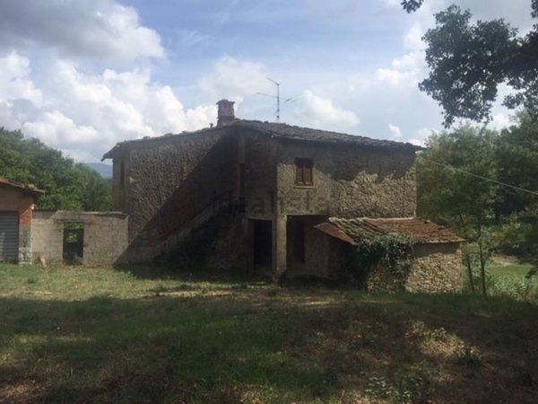 casa indipendente in vendita a Castel Focognano