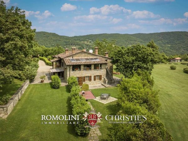 casa indipendente in vendita a Castel Focognano