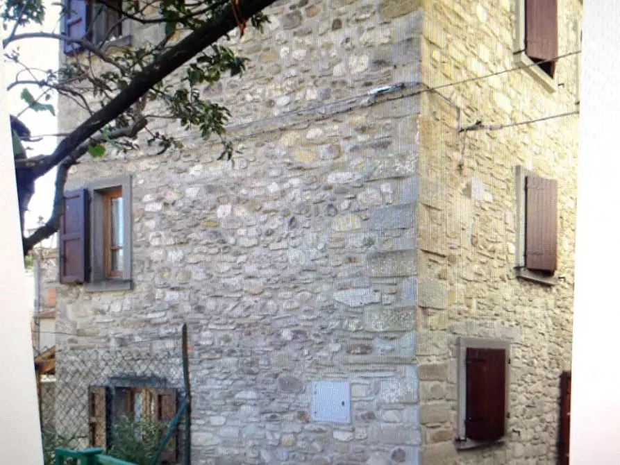 casa indipendente in vendita a Castel Focognano in zona Pieve a Socana