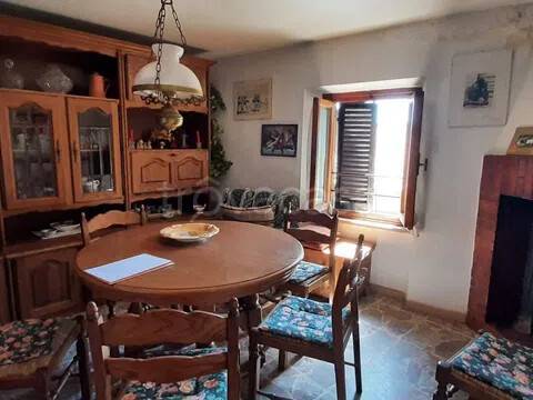 appartamento in vendita a Castel Focognano in zona Carda