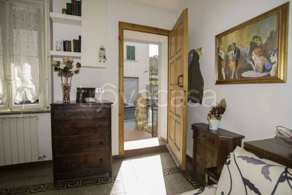 appartamento in vendita a Castel Focognano in zona Rassina