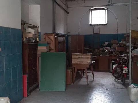 negozio in vendita a Castel Focognano in zona Rassina