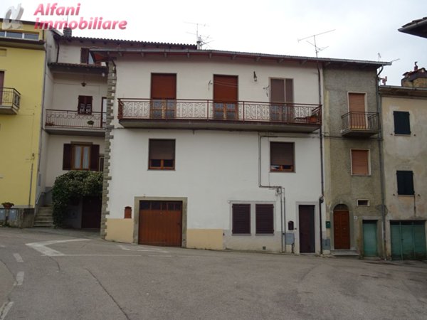 casa indipendente in vendita a Castel Focognano