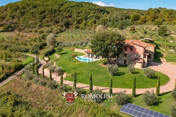 casa indipendente in vendita a Castel Focognano