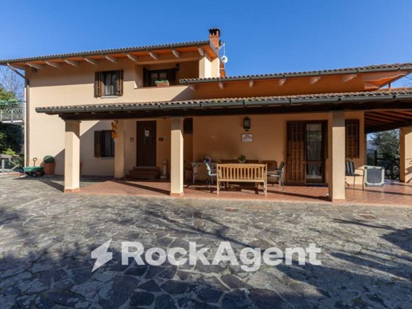 casa indipendente in vendita a Castel San Niccolò