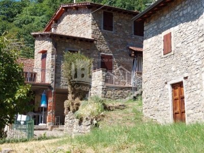 casa indipendente in vendita a Castel San Niccolò
