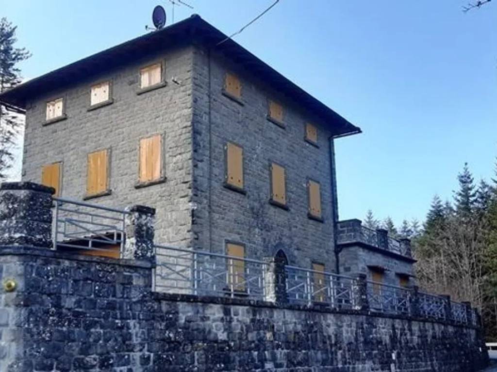 casa indipendente in vendita a Castel San Niccolò