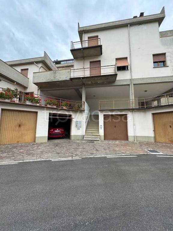 appartamento in vendita a Castel San Niccolò