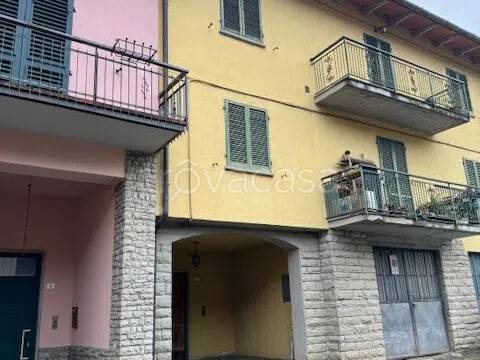 appartamento in vendita a Castel San Niccolò in zona Prato di Strada