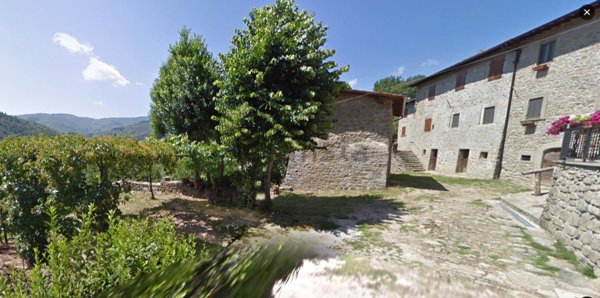 casa semindipendente in vendita a Castel San Niccolò