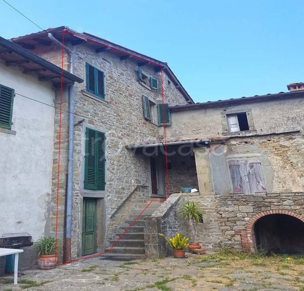 appartamento in vendita a Castel San Niccolò in zona Cetica